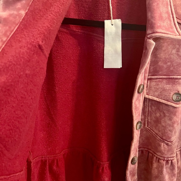 NWT Women's Red Sweatshirt Peplum Jacket Size M - Picture 8 of 15